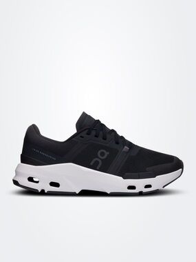On Running Cloudpulse training shoes 8